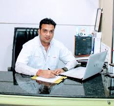 Dr Lavish Gupta